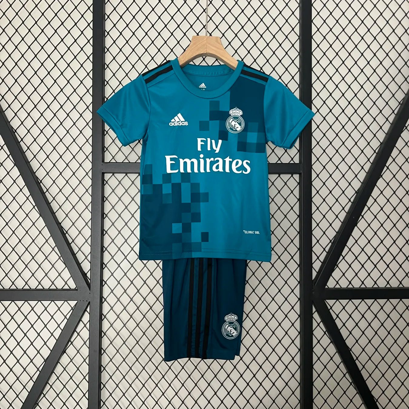 חליפת ילדים ריאל מדריד 2017/18 שלישית - Top Jersey