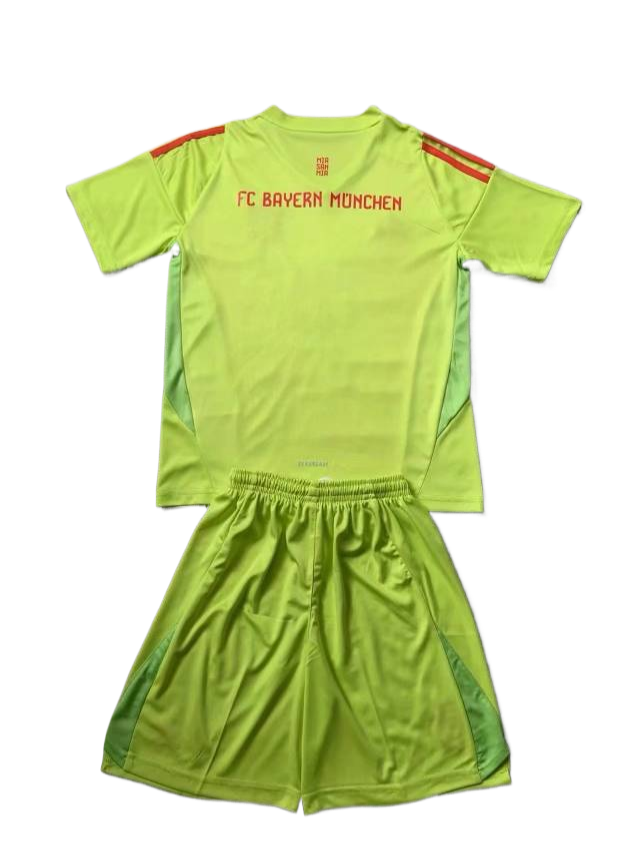 חליפת שוער באיירן מיכן 24/25