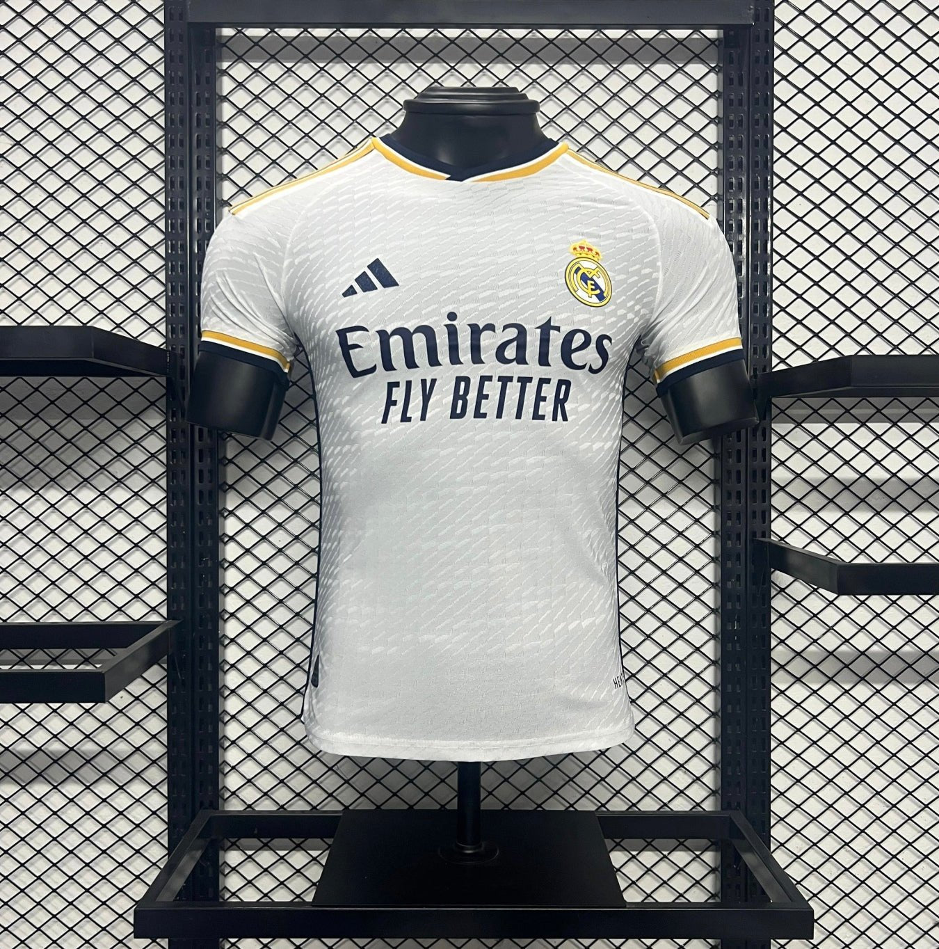 ריאל מדריד 23/24 בית - Top Jersey